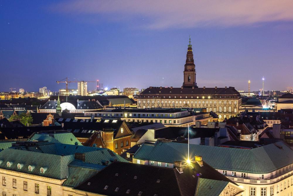 Famous Lakes Apt - City Central Copenhagen Exterior photo